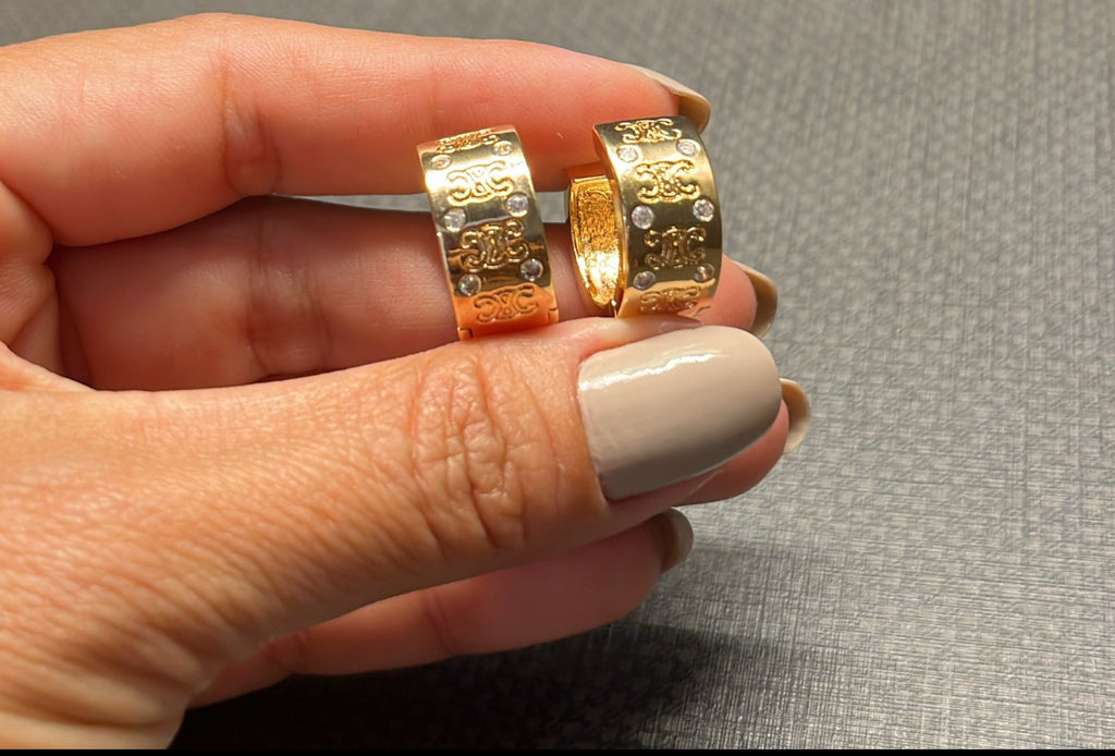 Charming semi jewels Hoops with Crystals