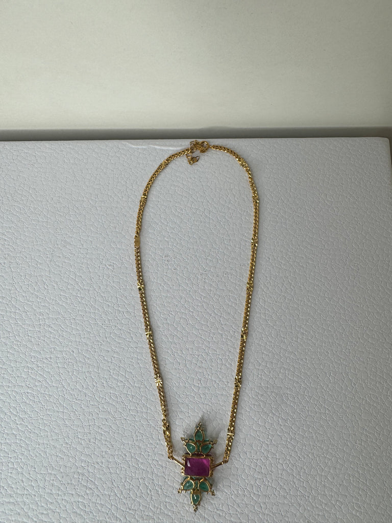 Regal Bloom Necklace