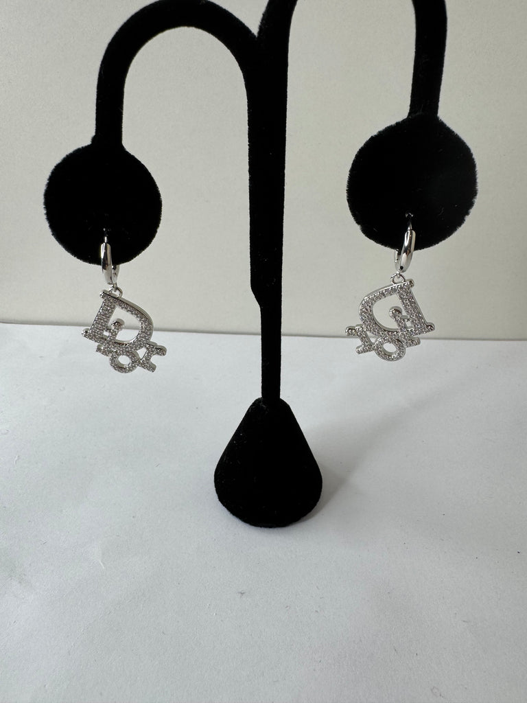 Diamond-Cut DG Hoop Earrings