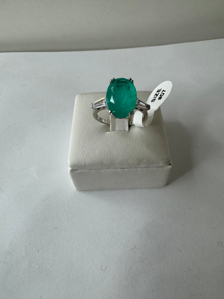 Emerald Oval Solitaire Ring