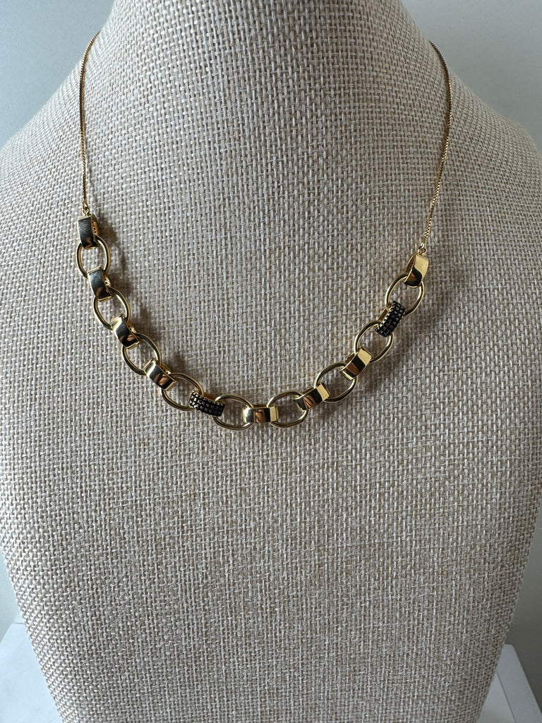 Bold Gold Link Necklace