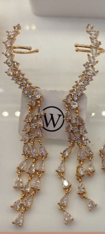 Earring with zirconia