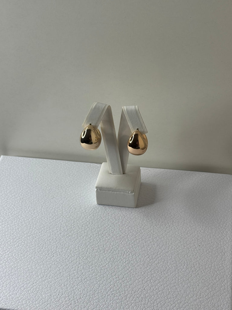 Sculpted Gold Teardrop Earrings